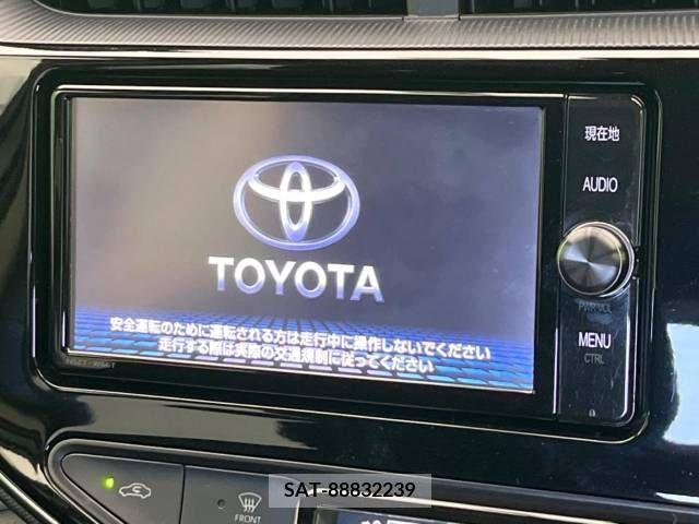 Toyota AQUA 2018-05 314349-2