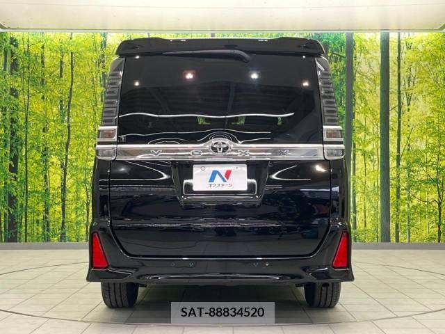 Toyota VOXY 2020-02 344927-15