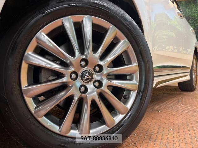 Toyota HARRIER 2017-11 321844-13