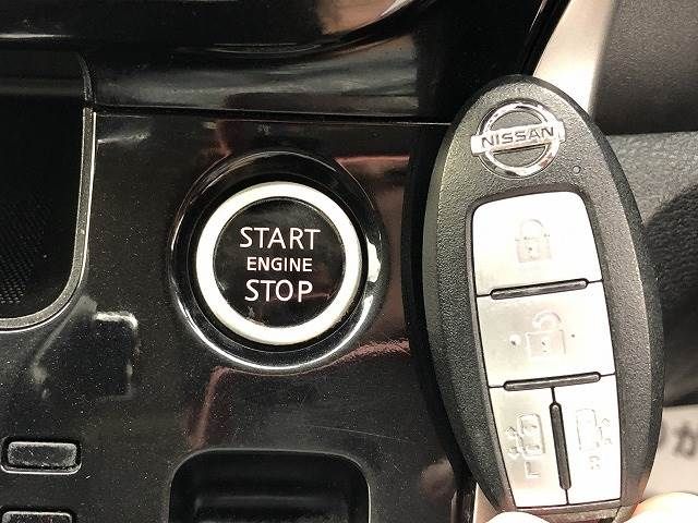 Nissan SERENA 2016-11 188045-8