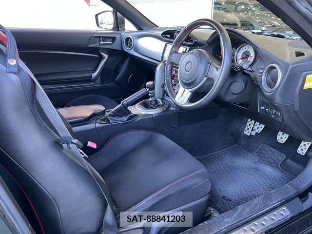 Toyota 86 2012-09 265660-16