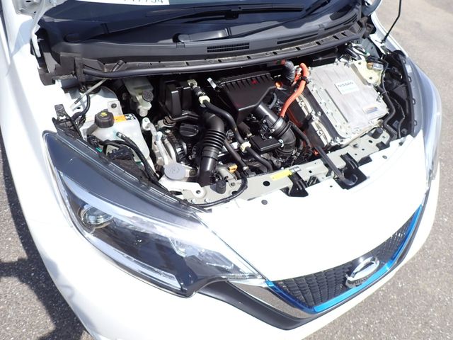 Nissan NOTE 2018-03 865-19