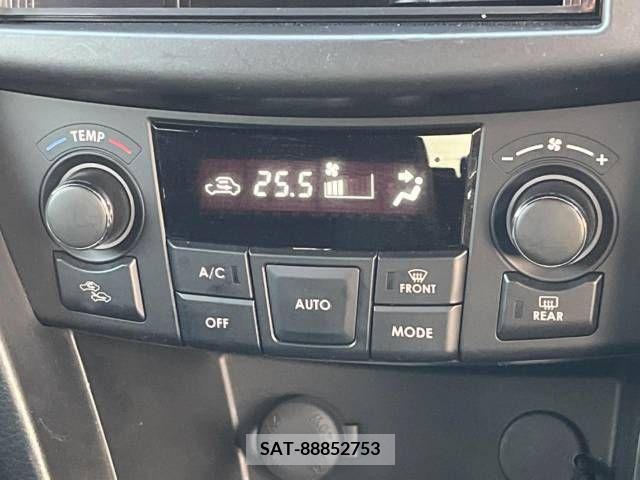 Suzuki SWIFT 2013-10 286598-4