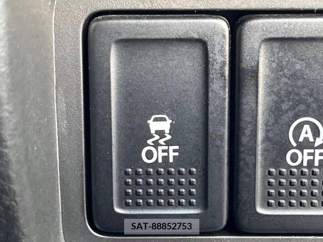 Suzuki SWIFT 2013-10 286598-7