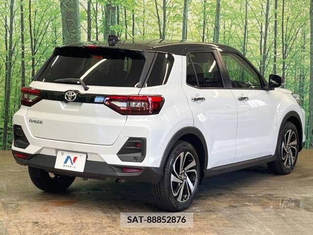 Toyota RAIZE 2023-09 393538-17