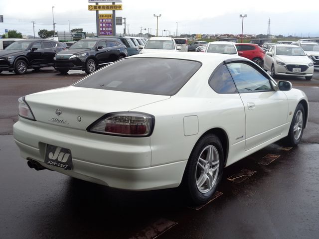 Nissan SILVIA 2002-08 10556-2