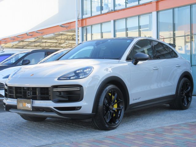 Porsche CAYENNE 2022-07 12226-9