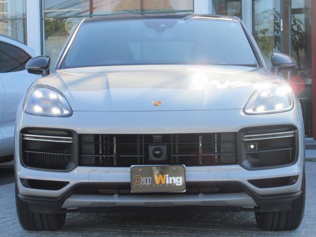 Porsche CAYENNE 2022-07 12226-2