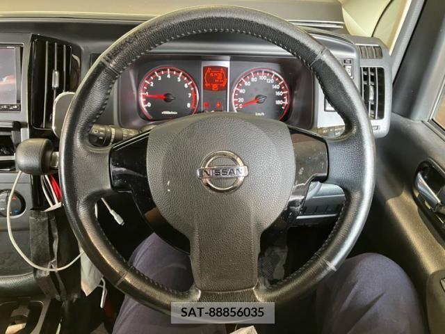 Nissan SERENA 2010-05 393919-15