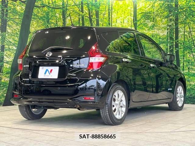 Nissan NOTE 2017-05 385064-17