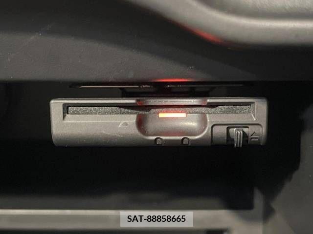 Nissan NOTE 2017-05 385064-6