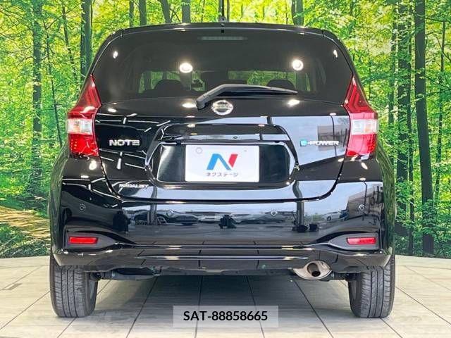 Nissan NOTE 2017-05 385064-15