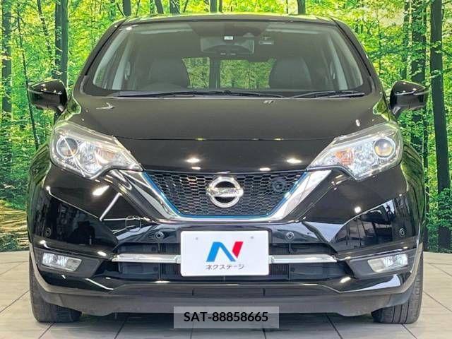 Nissan NOTE 2017-05 385064-14