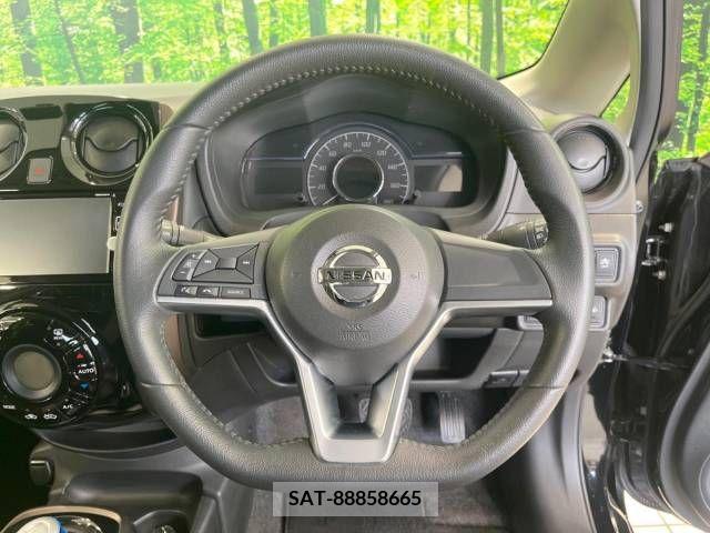 Nissan NOTE 2017-05 385064-11