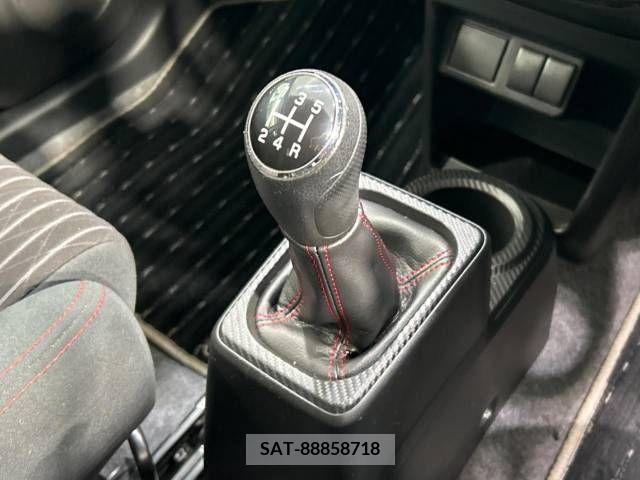 Suzuki ALTO WORKS 2016-11 330140-2