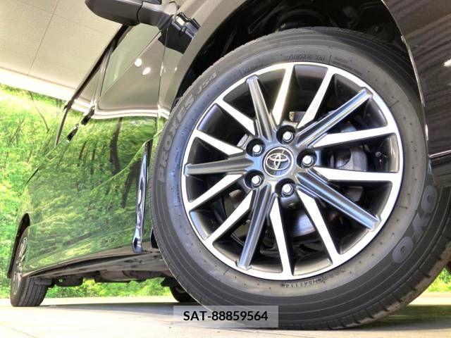 Toyota VOXY 2014-06 290729-13