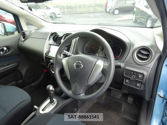 Nissan NOTE 2015-01 341275-15