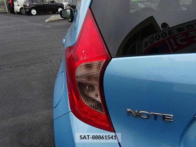 Nissan NOTE 2015-01 341275-5