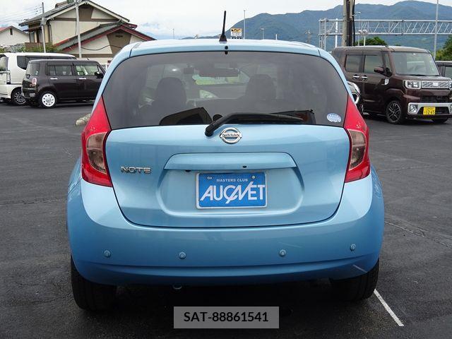 Nissan NOTE 2015-01 341275-7