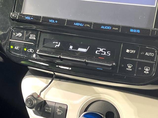 Toyota PRIUS 2016-10 194663-4