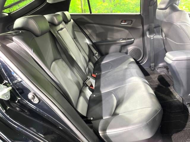 Toyota PRIUS 2016-10 194663-9