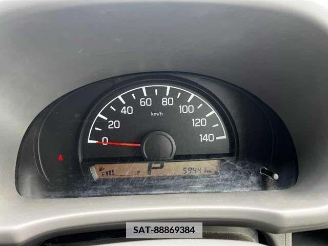 Suzuki EVERY 2020-08 382114-5