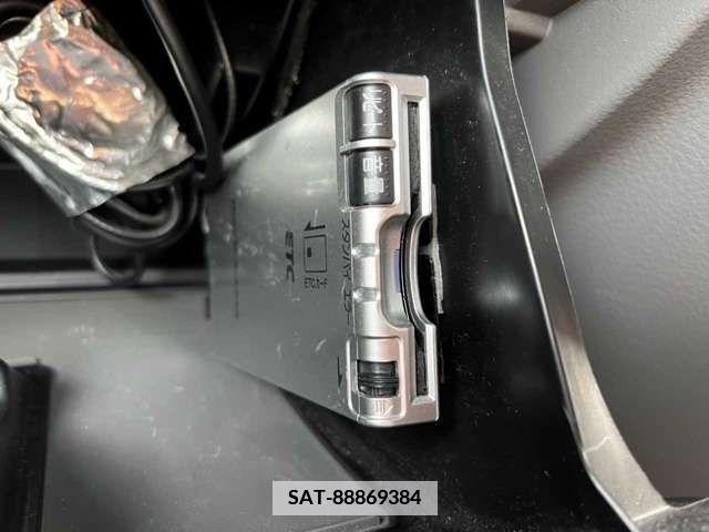 Suzuki EVERY 2020-08 382114-6