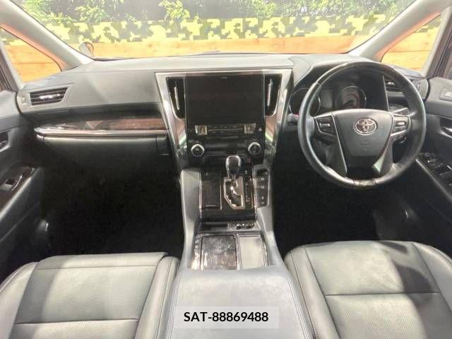 Toyota ALPHARD 2022-10 355529-1