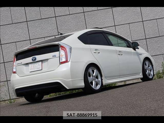 Toyota PRIUS 2012-07 282291-7