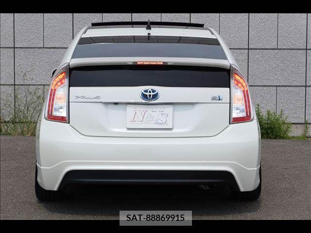 Toyota PRIUS 2012-07 282291-4