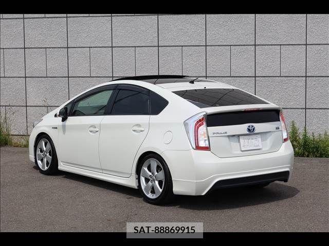 Toyota PRIUS 2012-07 282291-3