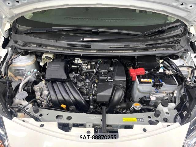 Nissan NOTE 2019-04 348906-18