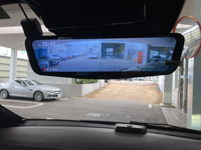 Mercedes Benz V-CLASS 2022-11 12669-11