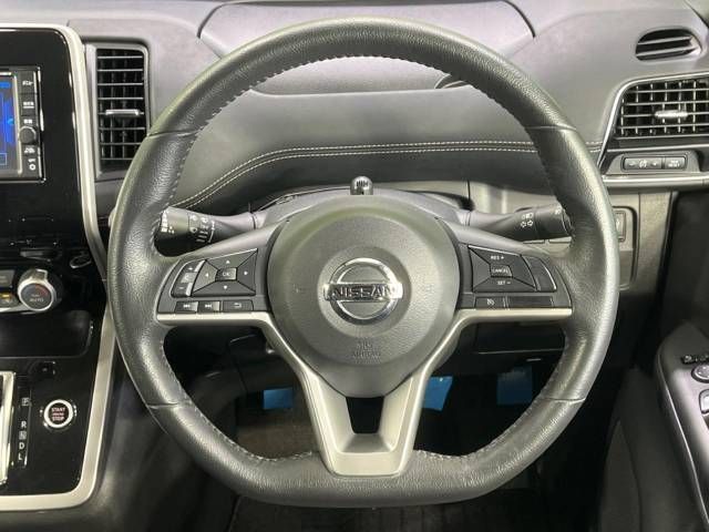 Nissan SERENA 2018-09 10692-12