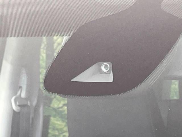 Nissan SERENA 2018-09 10692-4