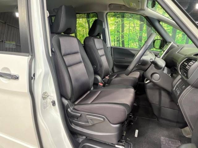 Nissan SERENA 2018-09 10692-8
