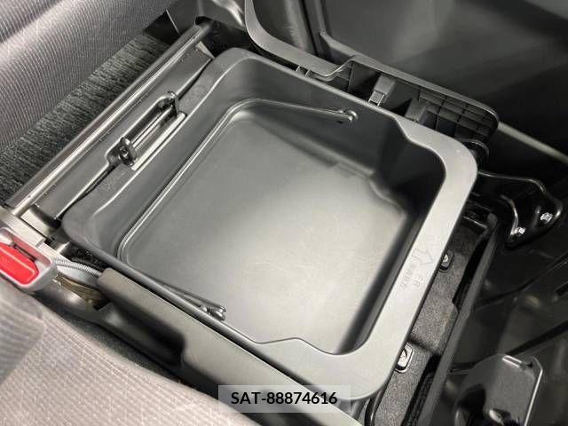 Suzuki WAGON R 2018-11 311877-7
