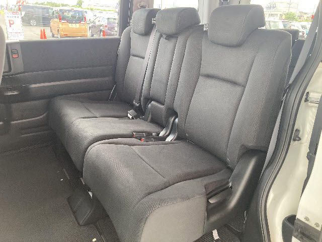 Honda e 2015-03 11952-15