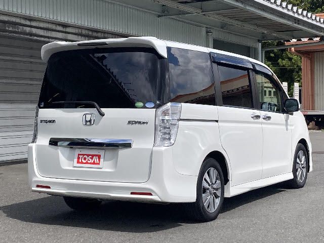 Honda e 2015-03 11952-1