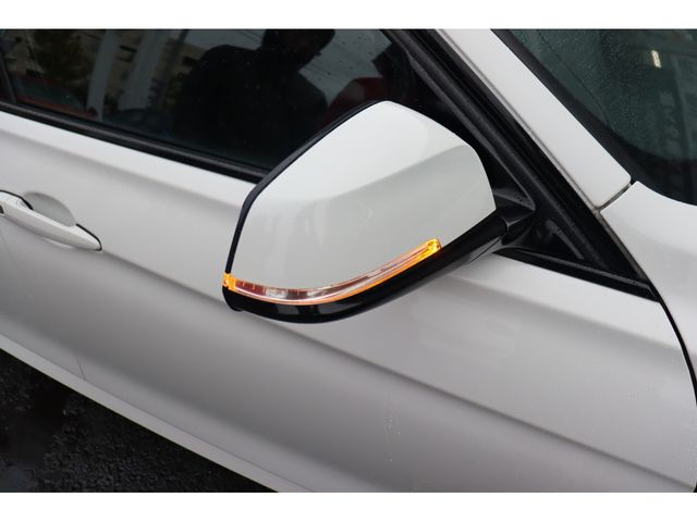 Bmw 3 SERIES 2018-01 185584-18