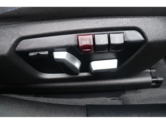 Bmw 3 SERIES 2018-01 185584-8