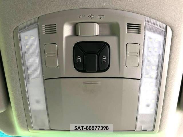 Toyota ALPHARD 2012-03 355589-5