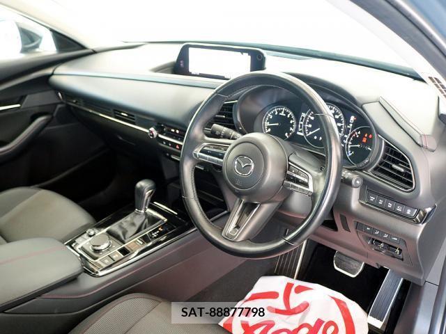 Mazda CX-30 2022-01 295576-6