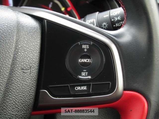 Honda CIVIC 2018-02 213521-16