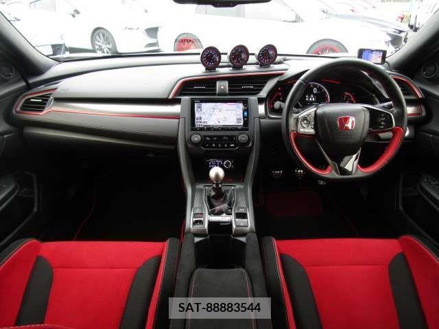 Honda CIVIC 2018-02 213521-1