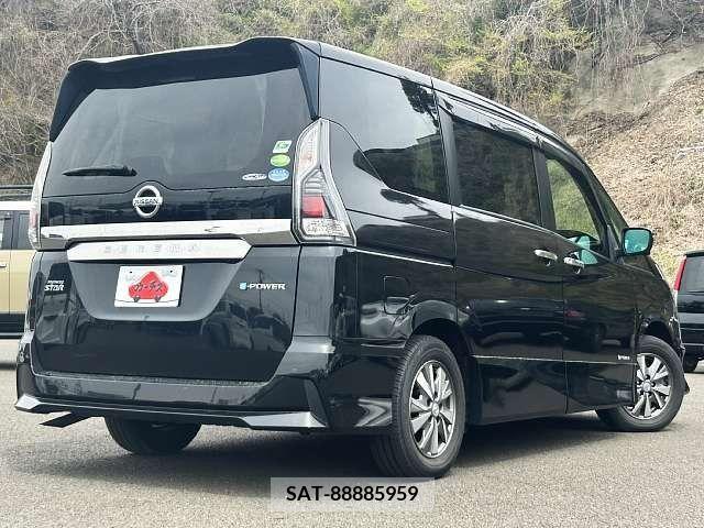Nissan SERENA 2019-02 240456-2