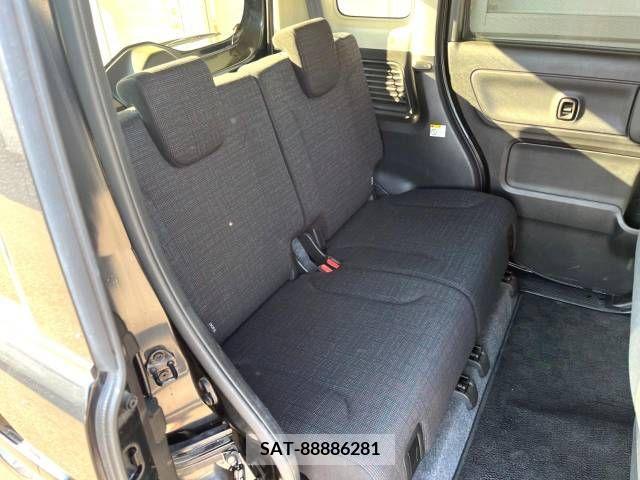 Suzuki SPACIA 2018-10 256636-9