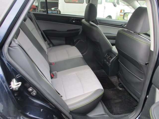 Subaru OUTBACK 2017-08 11723-9