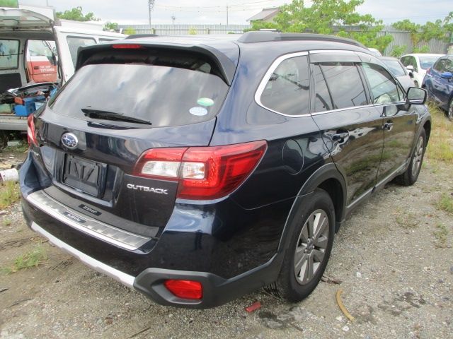 Subaru OUTBACK 2017-08 11723-4