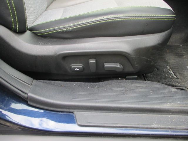 Subaru OUTBACK 2017-08 11723-8